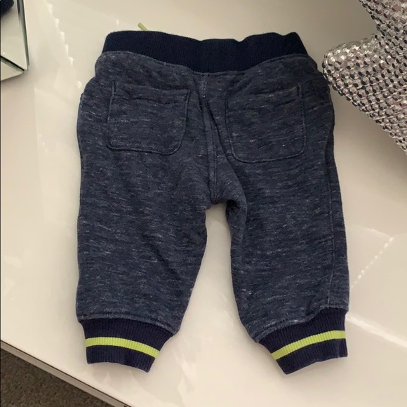 Gymboree 3-6 months pants - Picture 2 of 2